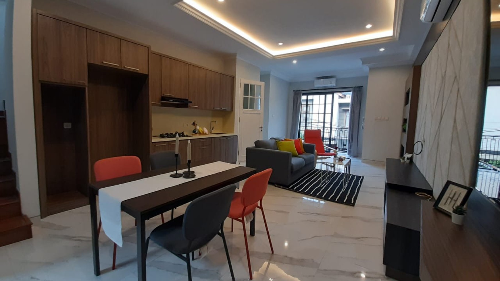 Dijual SEGERA Rumah Brand New di Jl Cilandak, Jakarta Selatan