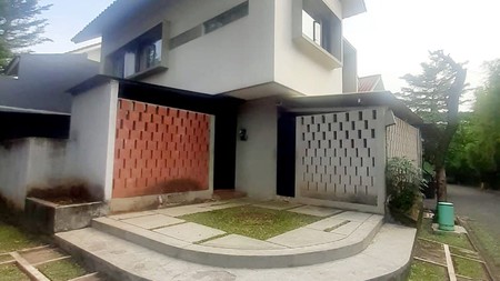 Rumah cantik siap huni di ciputat