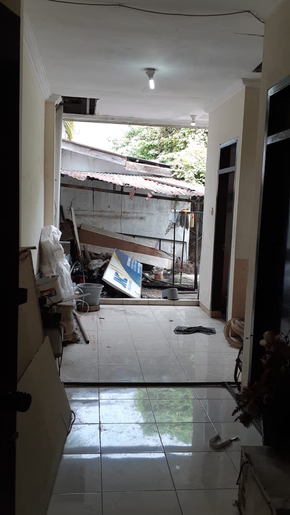 1528. Dijual Ruko Raya Tenggilis Surabaya