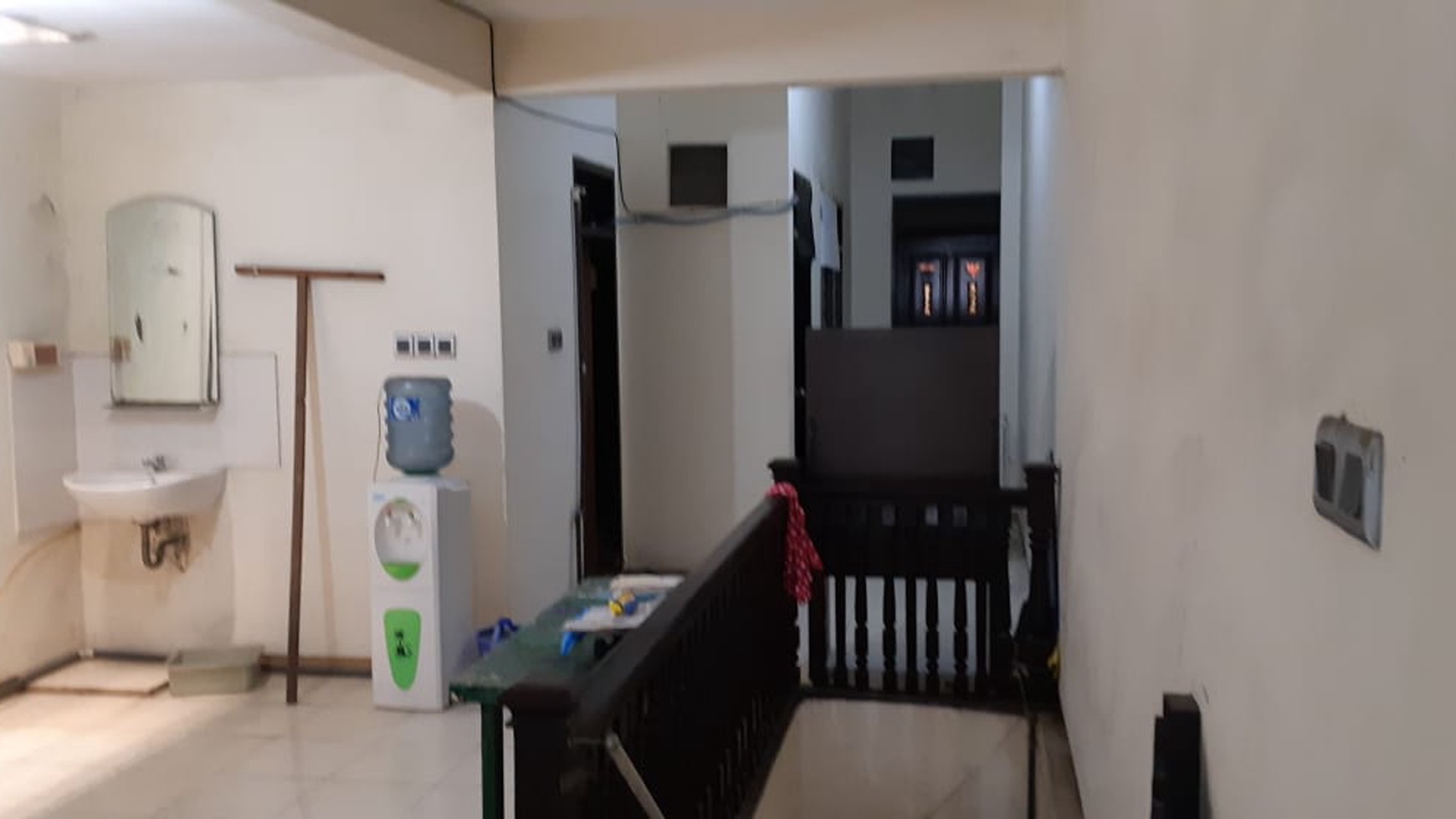 1528. Dijual Ruko Raya Tenggilis Surabaya