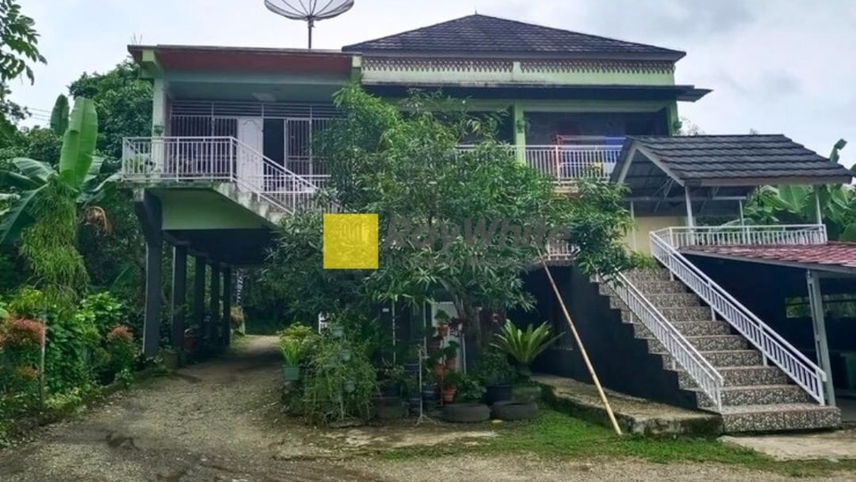 DIJUAL CEPAT RUMAH + CAFE