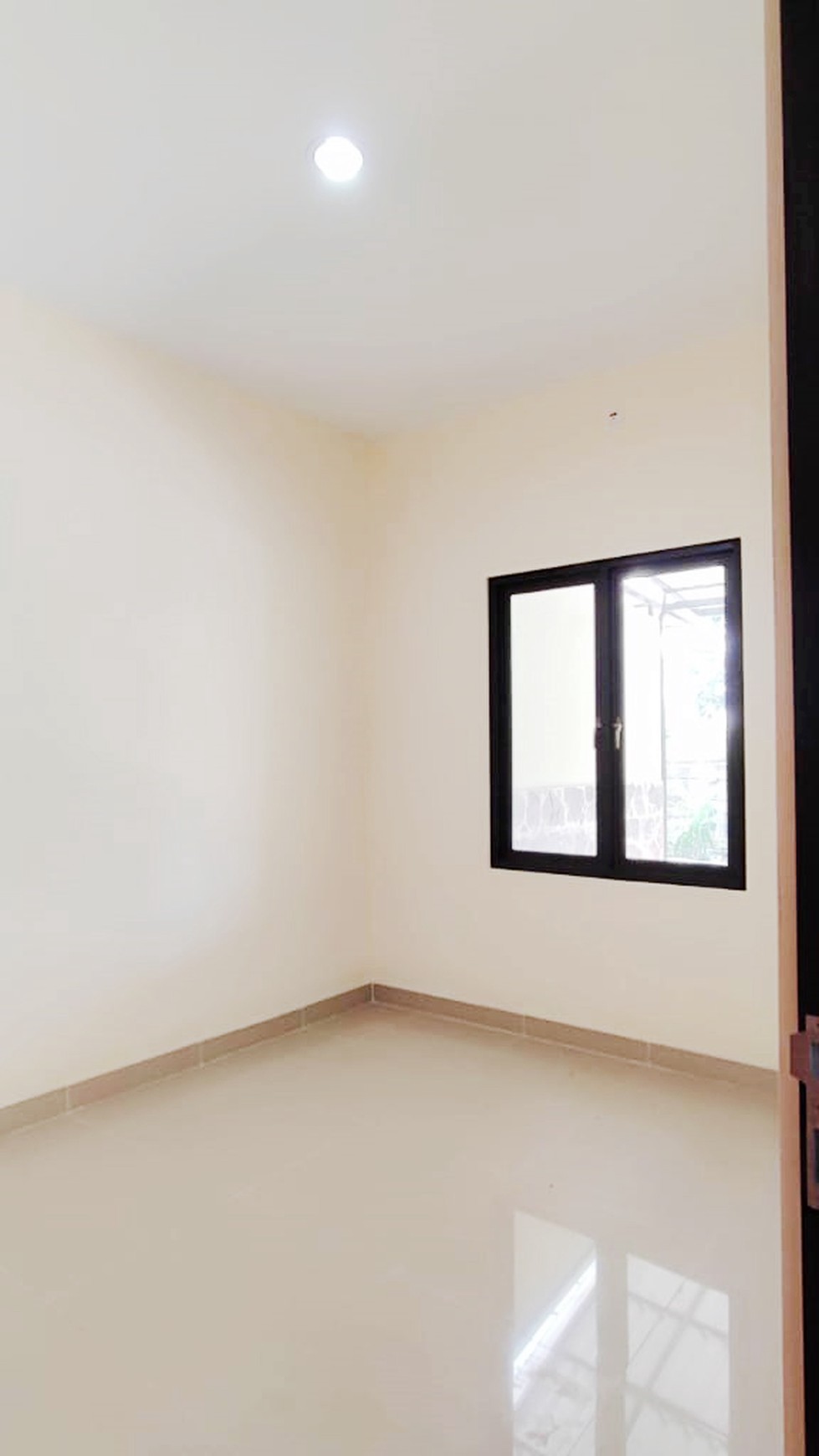 Dijual SEGERA Rumah Bagus Di Regency Melati Mas, BSD, Tangerang Selatan