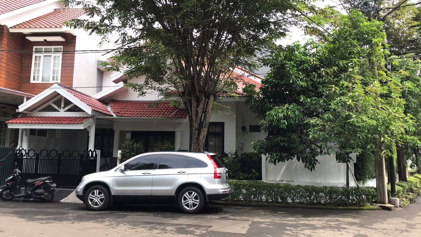 Rumah di Rajawali sektor 9 Bintaro