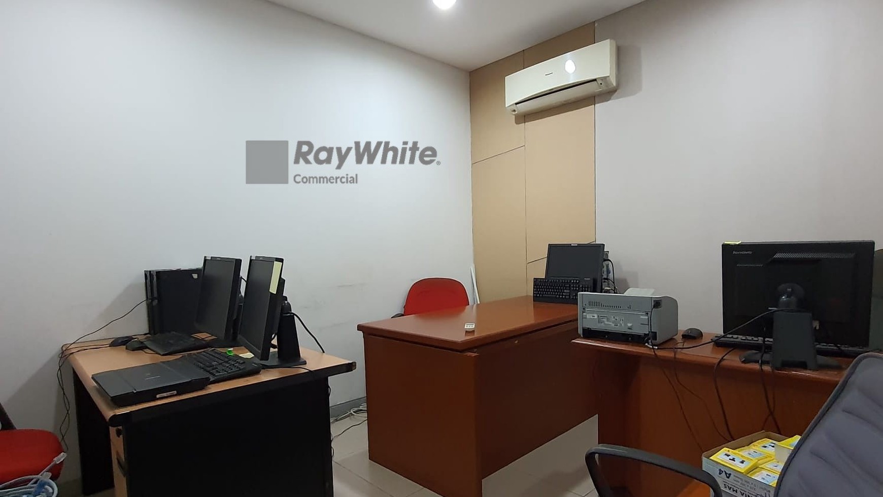 Dijual Ruko di Jl. Arteri Pondok Indah, Kebayoran Lama, Jakarta Selatan