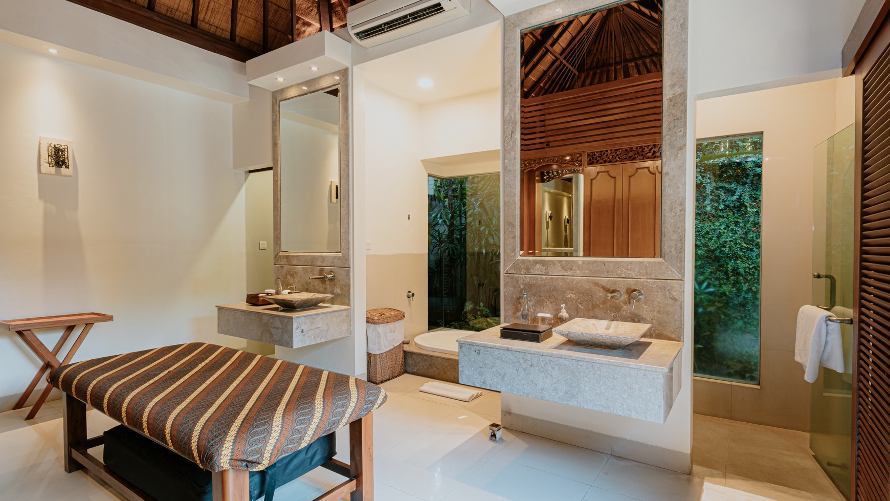 For Sale Leasehold - Modern villa complex behind Red Carpet Seminyak 