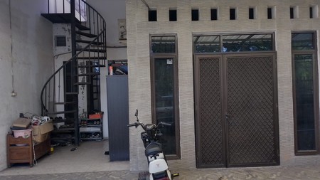 Rumah Lokasi Strategis berada ditengah Kota Jakarta Selatan @Tebet Timur Dalam