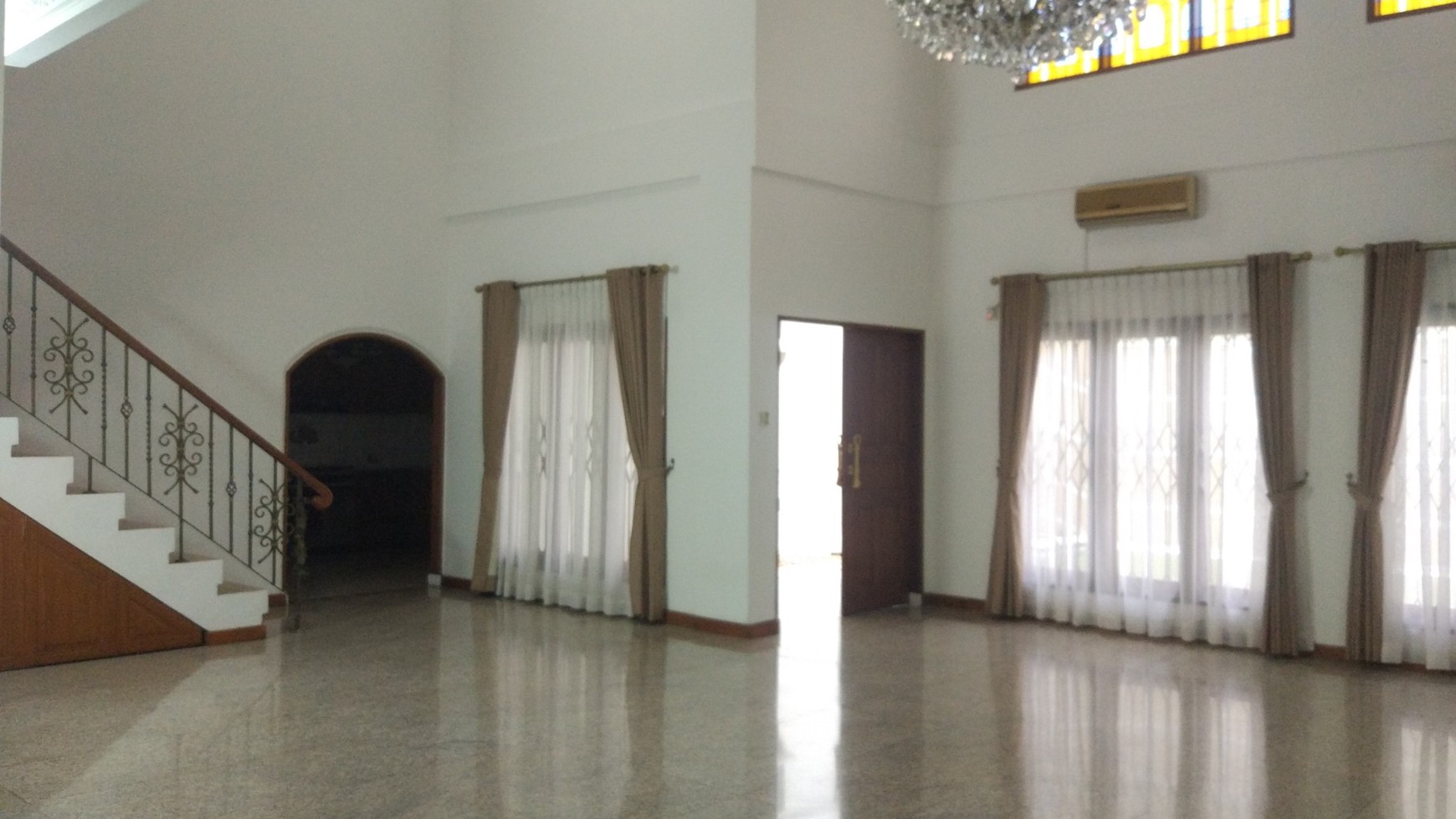 House for RENT @Kebayoran Baru