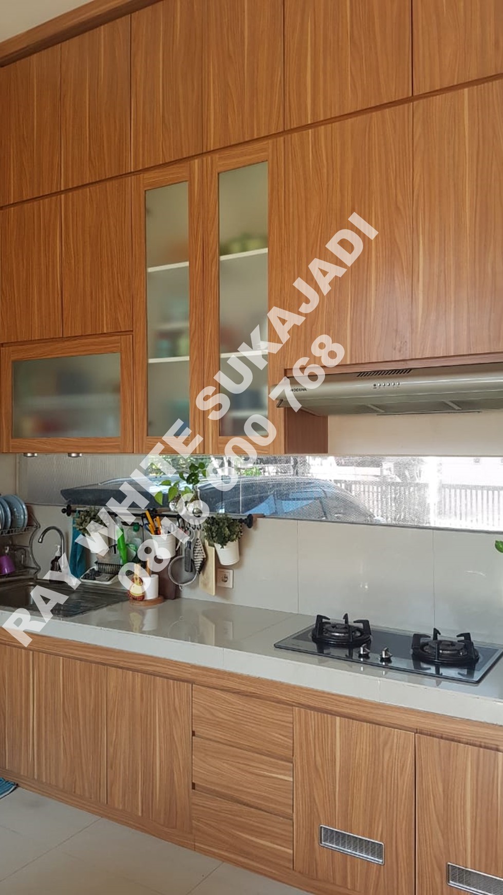 Dijual Rumah Lux Komp. Cipagaanti Rahayu Sayap Soetta