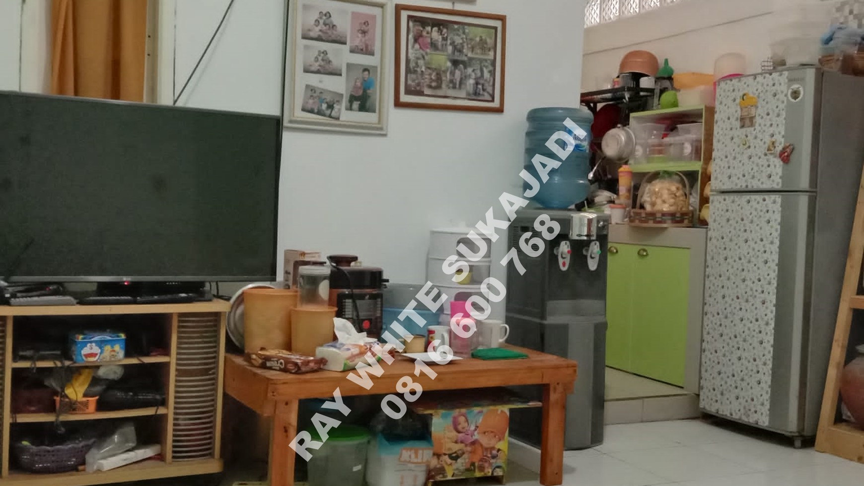 Dijual rumah Komplek Puri Ayana Kel.Gempol Sari Bandung