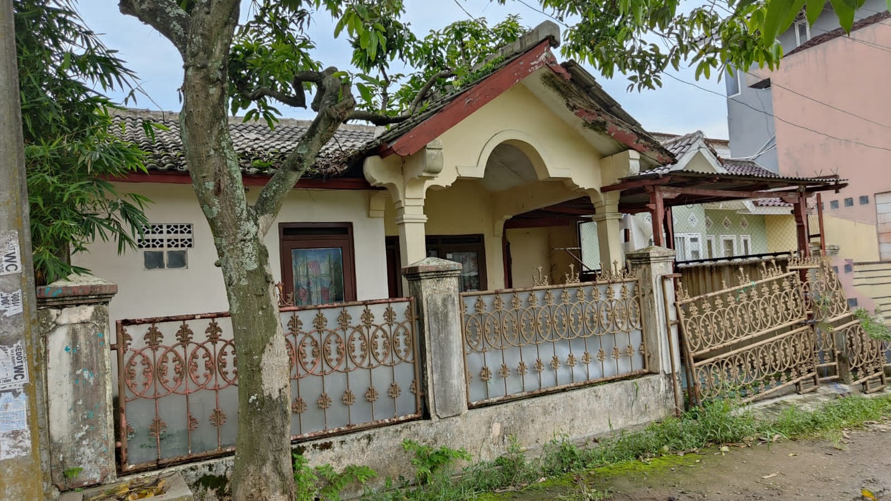 Rumah Hitung Tanah dan Lokasi Strategis @Bumi Panyalekan, Jl Soekarno Hatta