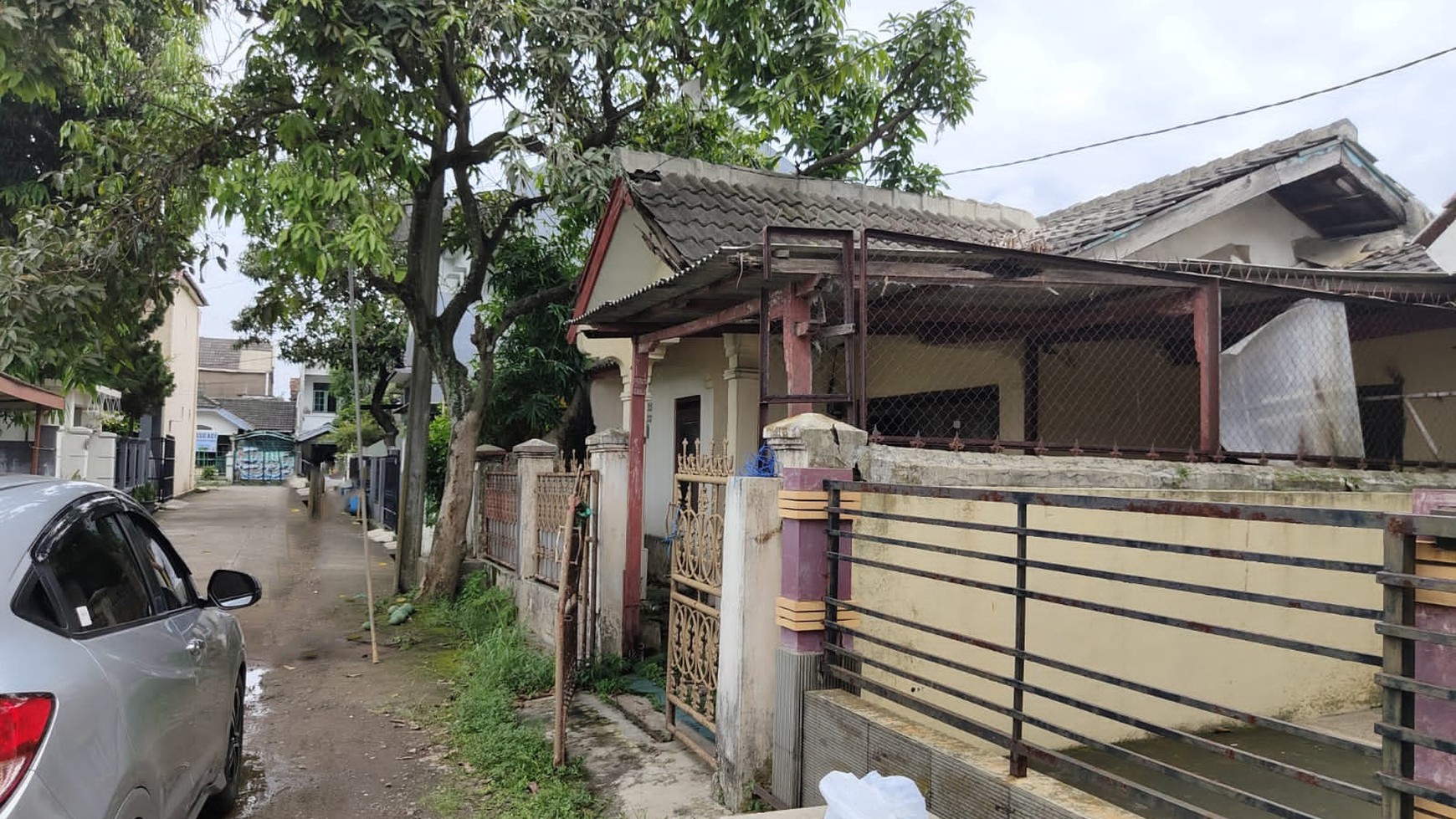 Rumah Hitung Tanah dan Lokasi Strategis @Bumi Panyalekan, Jl Soekarno Hatta