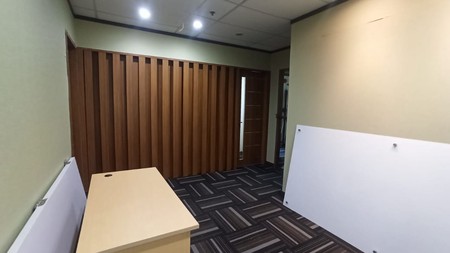 Office space / Lantai 14 (Ready to use), full Furnish, Four Points By Sheraton