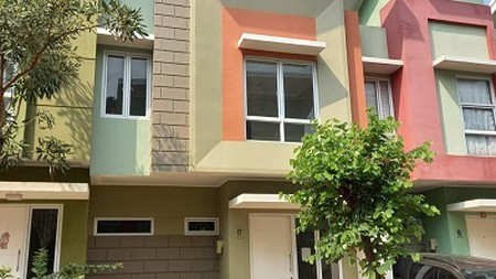 Jual rumah murah di La Bella Arcadia Gading Serpong Tangerang 