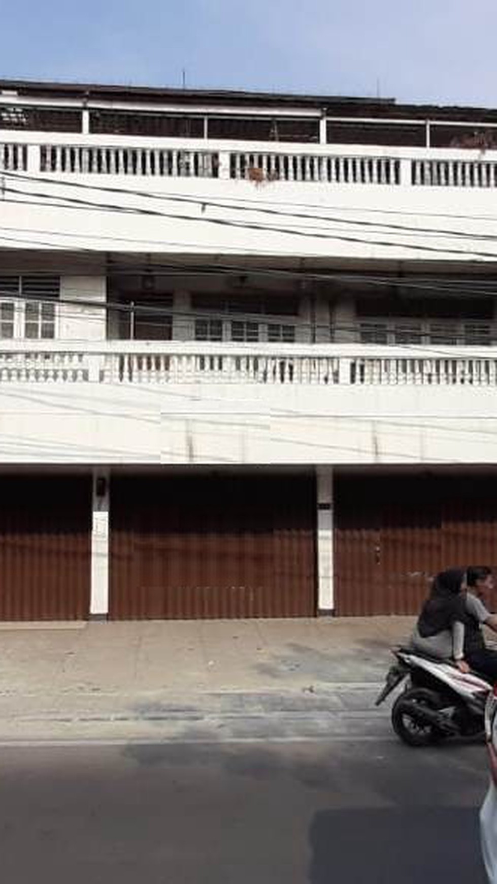 Ruko Gandeng Diarea The Bestnya Ciputat Raya (Jalan Propinsi Lebak Bulus-Ciputat)