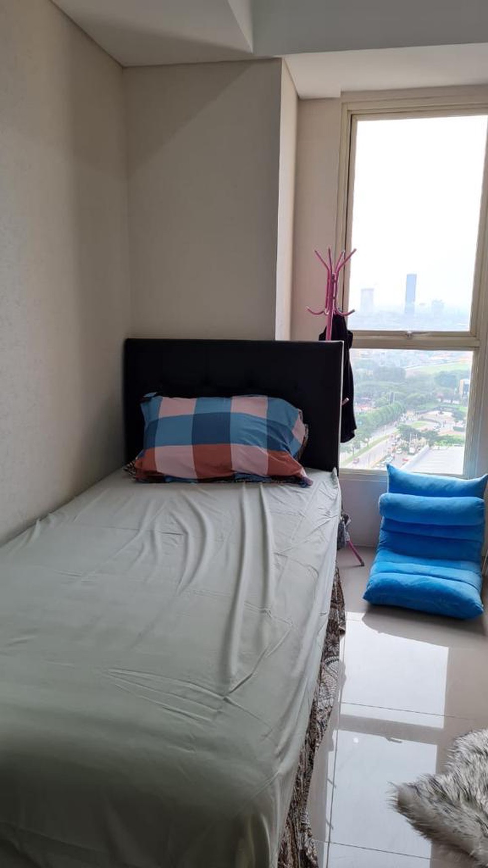 Apartemen Siap Huni di Alam sutra.