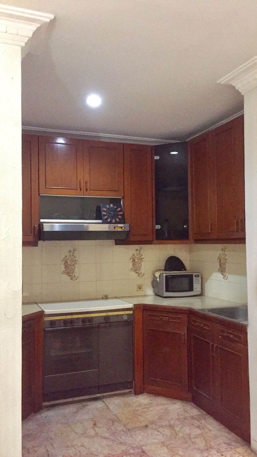 Rumah villa cinere mas murah luas terawat asri dan rapi jarang ada