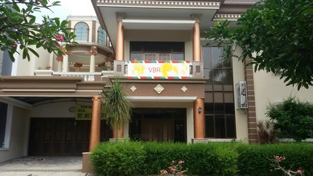 125. Dijual Rumah di VBR 1 Pakuwon Indah