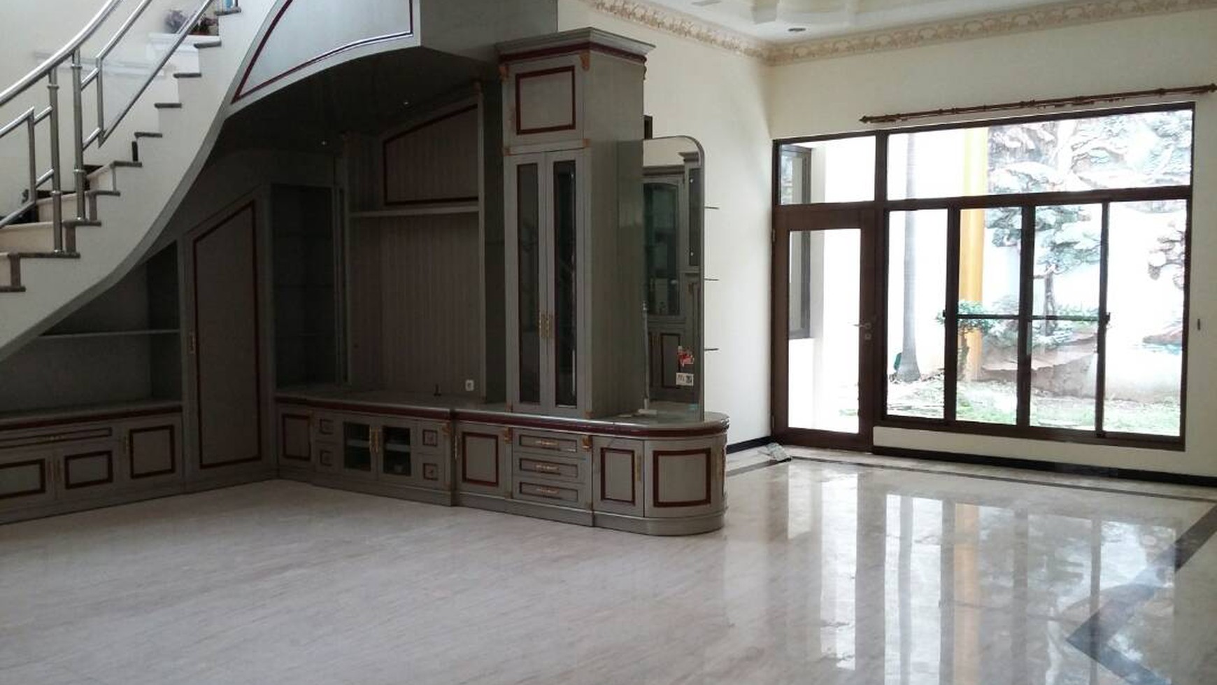 125. Dijual Rumah di VBR 1 Pakuwon Indah