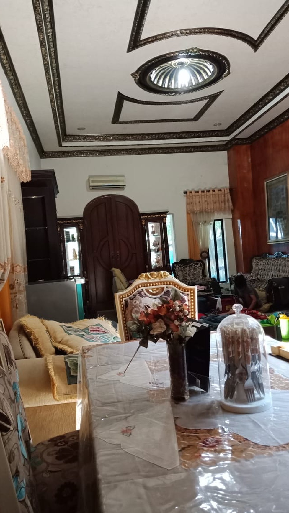 415. Dijual Bangunan rumah, kantor, gudang, produksi di Jl Wonorejo Selatan Rungkut