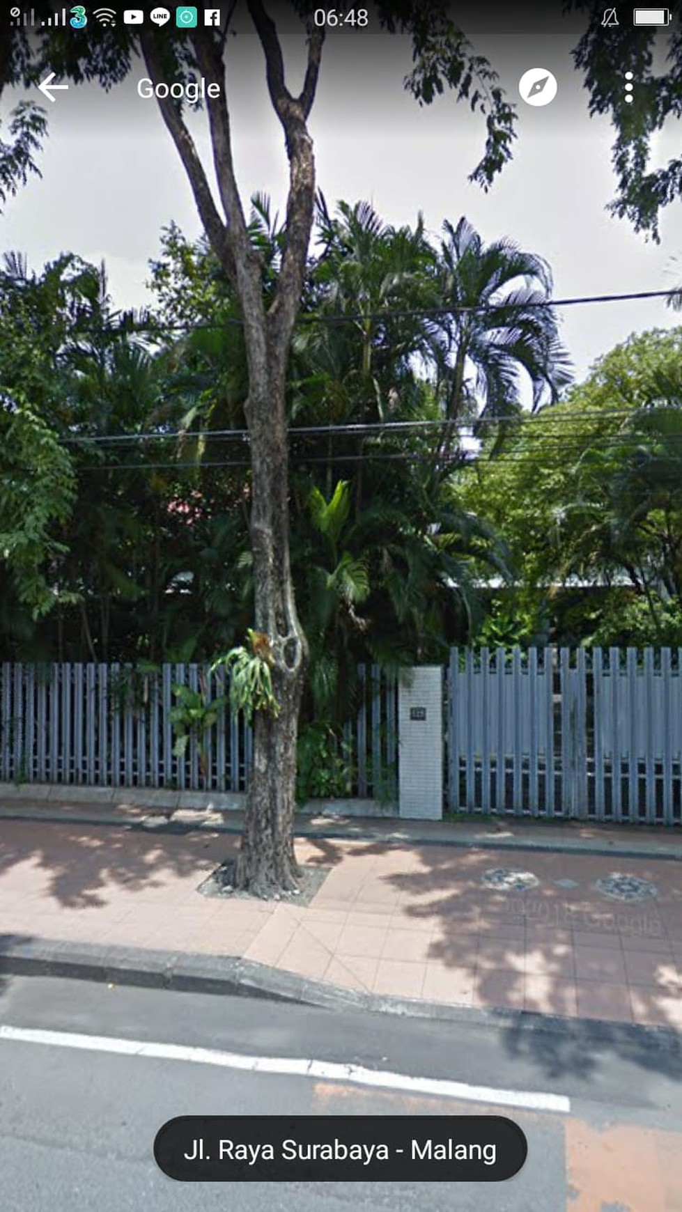 513. Dijual Rumah Raya Darmo Surabaya, 3 rumah jejer 