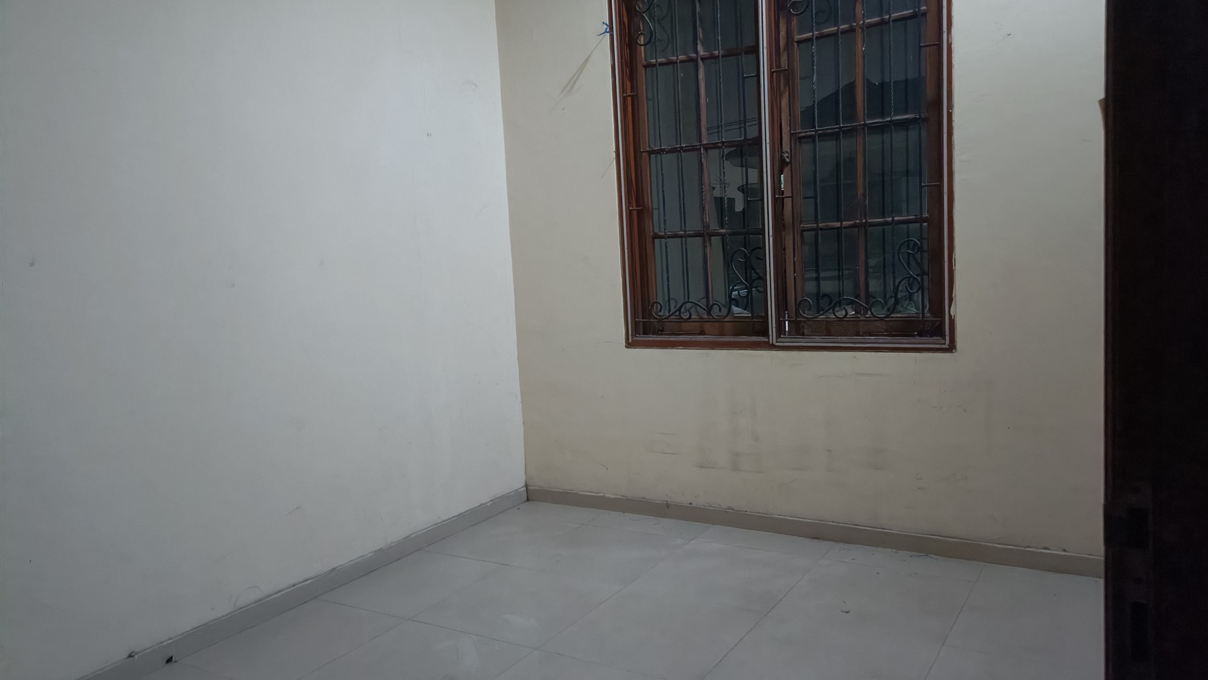 1130. Dijual Rumah Jalan Jeruk Cluster Amarylis Pondok Tjandra Indah Waru Sidoarjo 