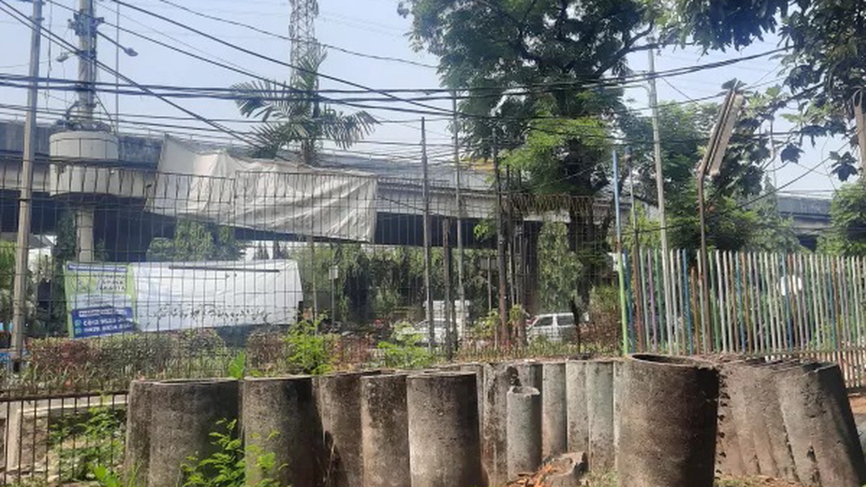 Tanah Komersil harga murah Jl DI Panjaitan Bypass Cawang dekat Bandara Halim