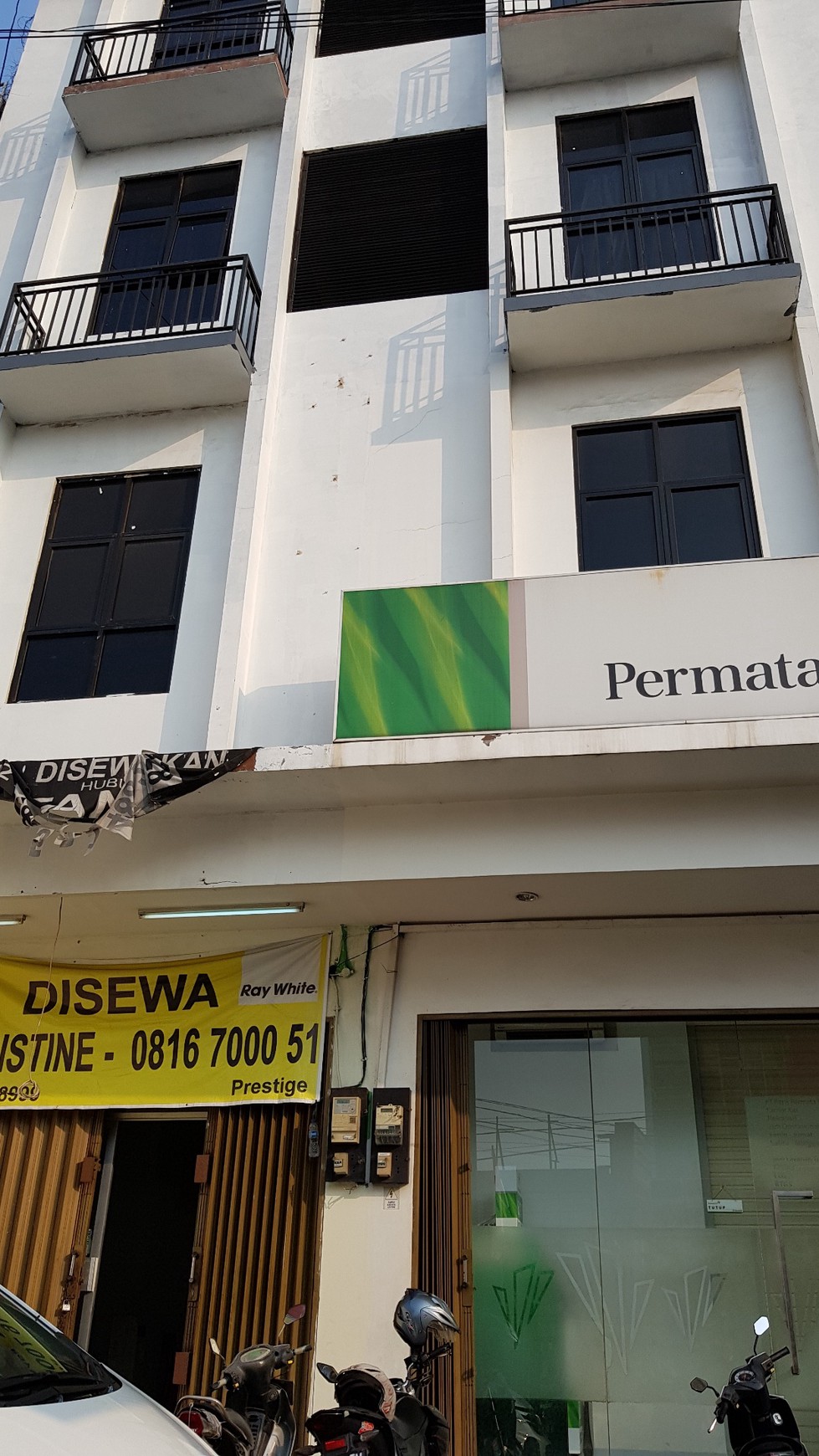 Dijual dan sewakan Ruko  di  jln  Percetakan Negara lokasi strategis dan rame pinggir jalan utama Jakarta Pusat..