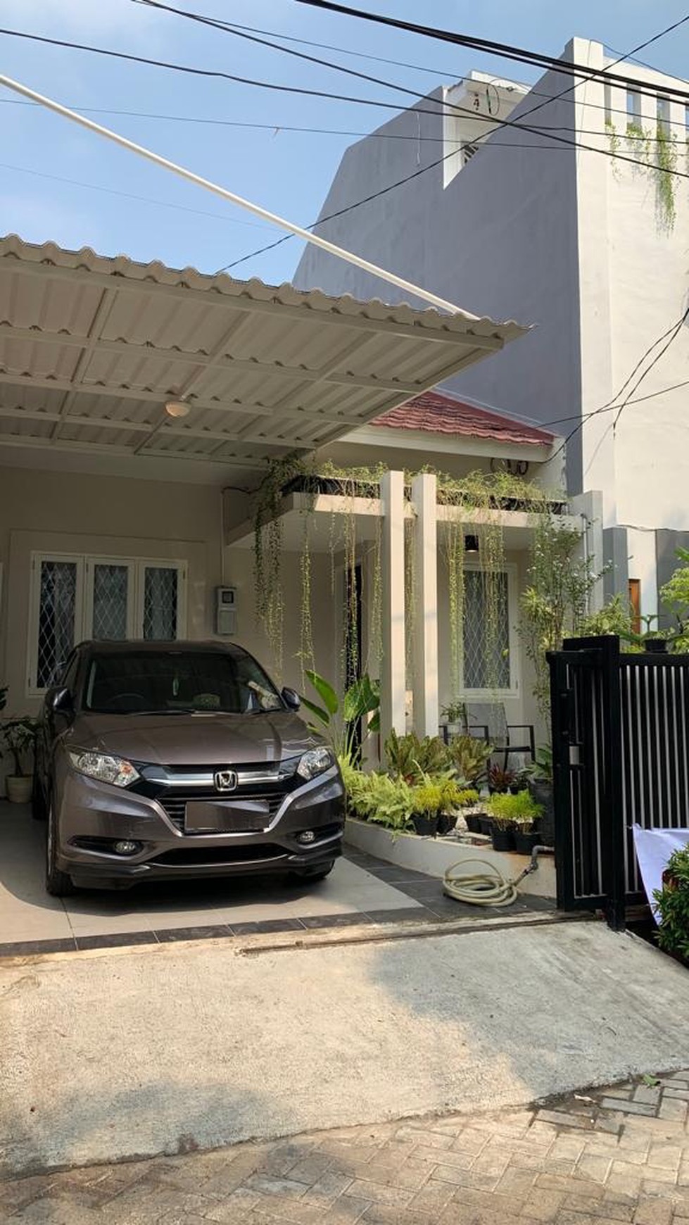 Rumah Cantik,siap huni di Bintaro Jaya 4.