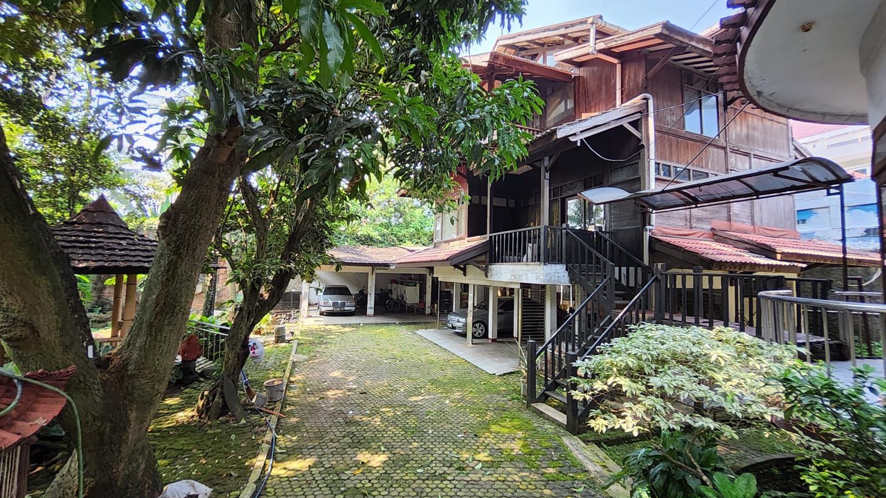 Rumah Bagus Siap Huni dan Asri di Bambu Apus Raya, Cijantung, Jakarta