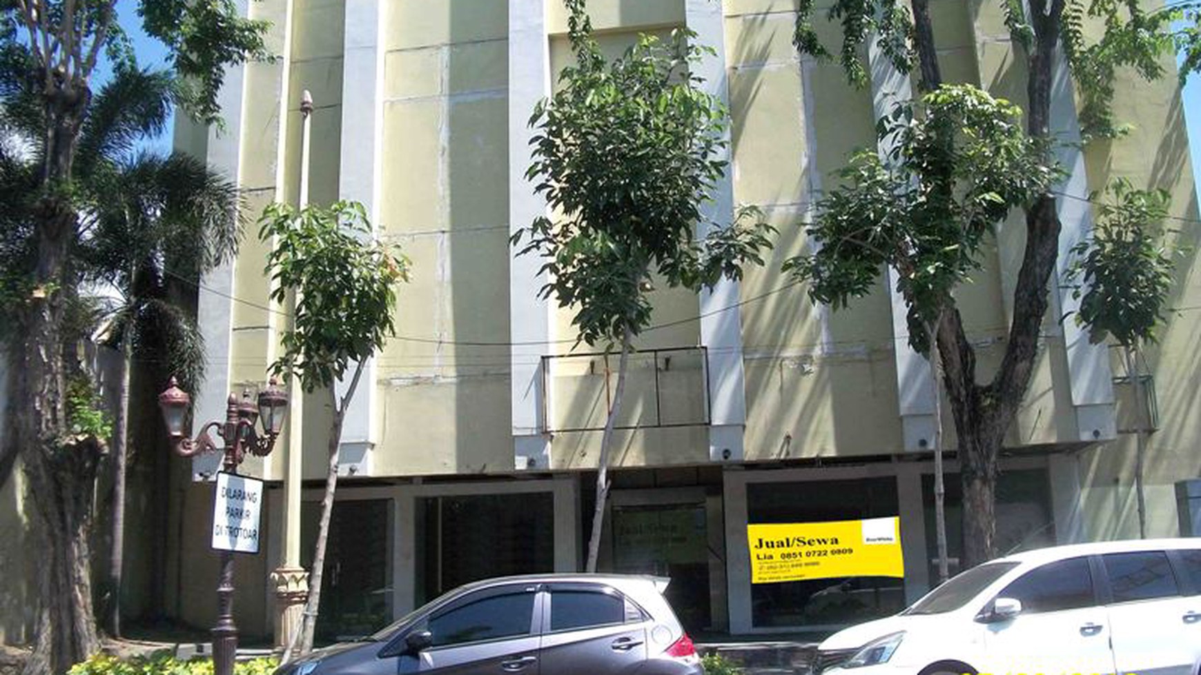 JUAL/SEWA Gedung 4 Lantai, Lokasi Strategis Pusat Kota, Cocok untuk Perkantoran, Showroom, Hotel, Klinik dsb - LIA -