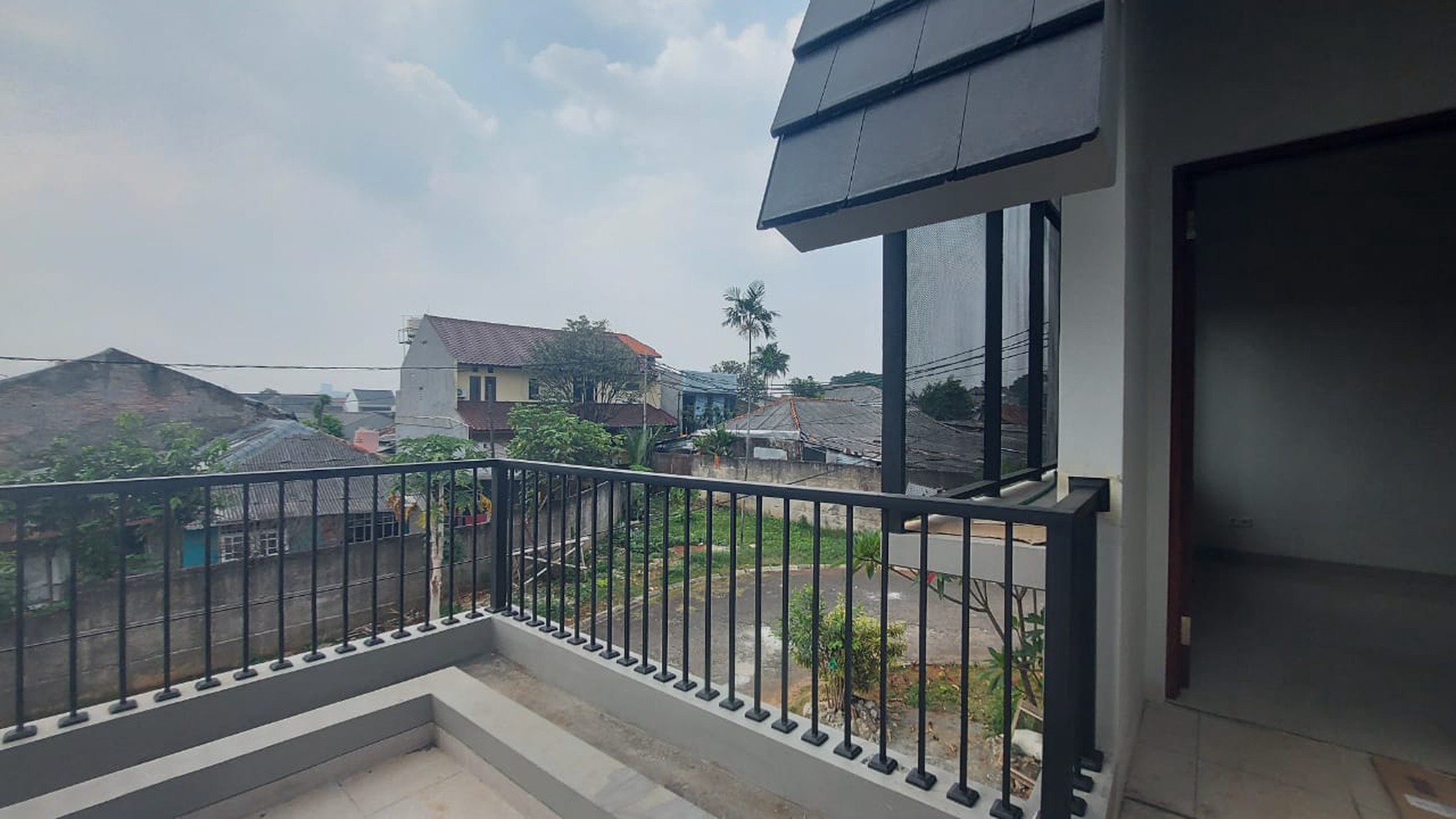 Pejaten brand new dalam cluster dekat strada penvil