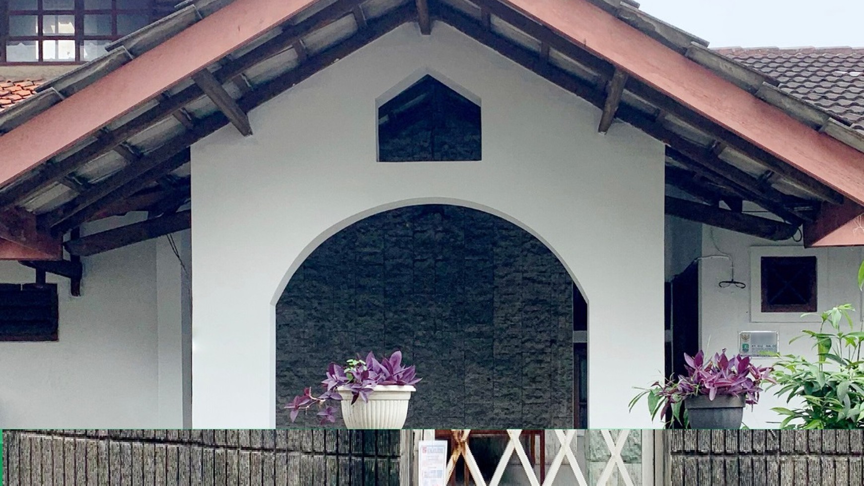 Rumah bangunan kokoh, terawat di Bekasi Selatan