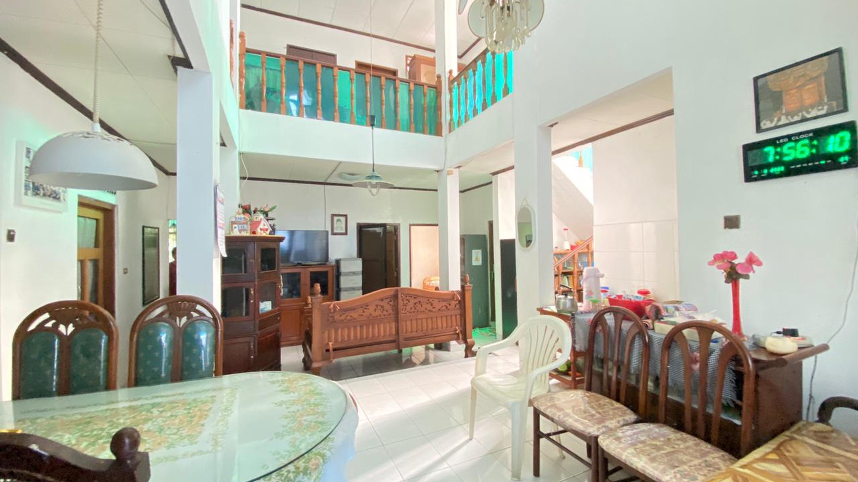 Rumah Asri  Cocok Buat  Guest House 5 menit Dari Gedung Sate , Kota Bandung