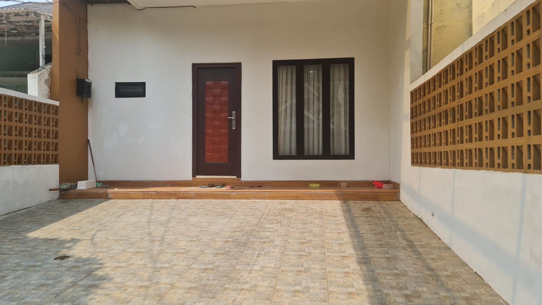 Rumah brand new, full Furnished siap Huni