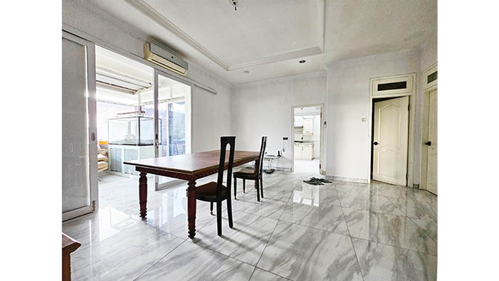 Rumah Janur Elok, Kelapa Gading Luas 314m2