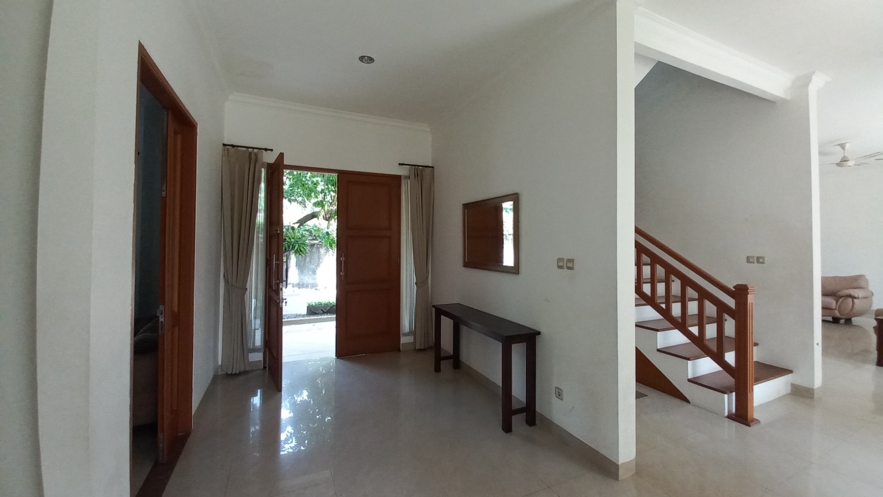 House for Rent Pejaten Area