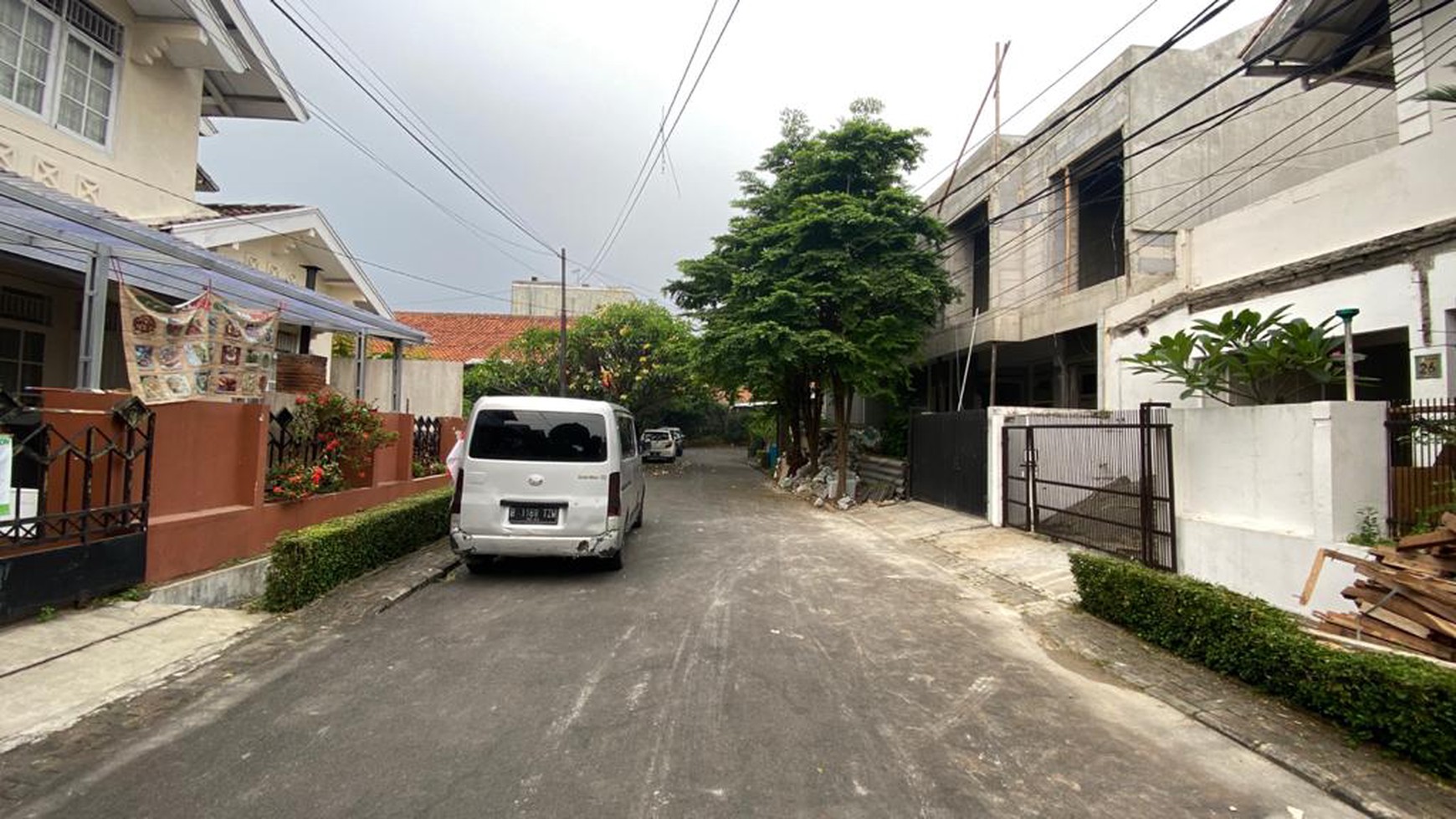 Rumah 2 Lantai di Bintaro dekat Pembangunan Jaya, Tangerang Selatan