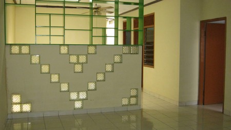 DIJUAL RUMAH DI JL. KEMAJUAN, PESANGGRAHAN PERMAI, PETUKANGAN SELATAN