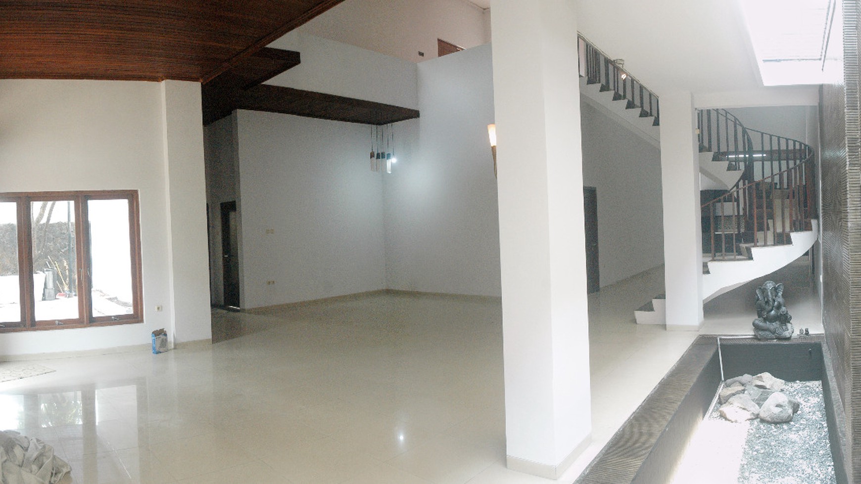 Rumah siap huni dekat Gandaria City