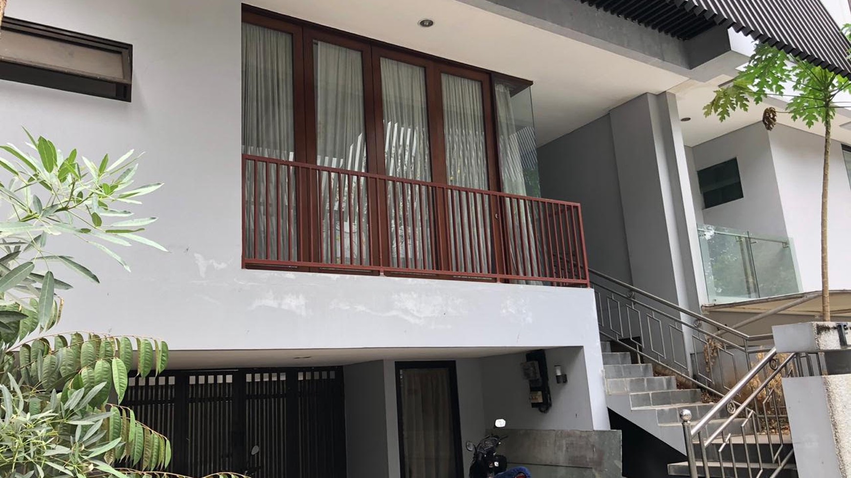 Rumah Townhouse Murah di Bangka Kemang Design Modern Siap Huni Strategis Kompleks dg Security Gate