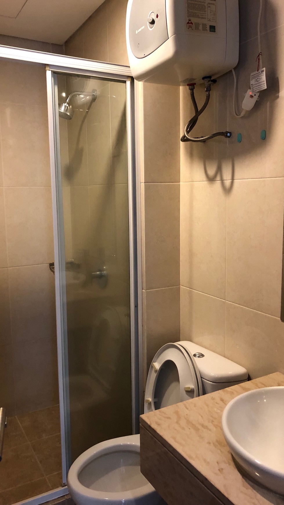 Apartemen Luas Furnish di Permata Hijau Lift Semi Private