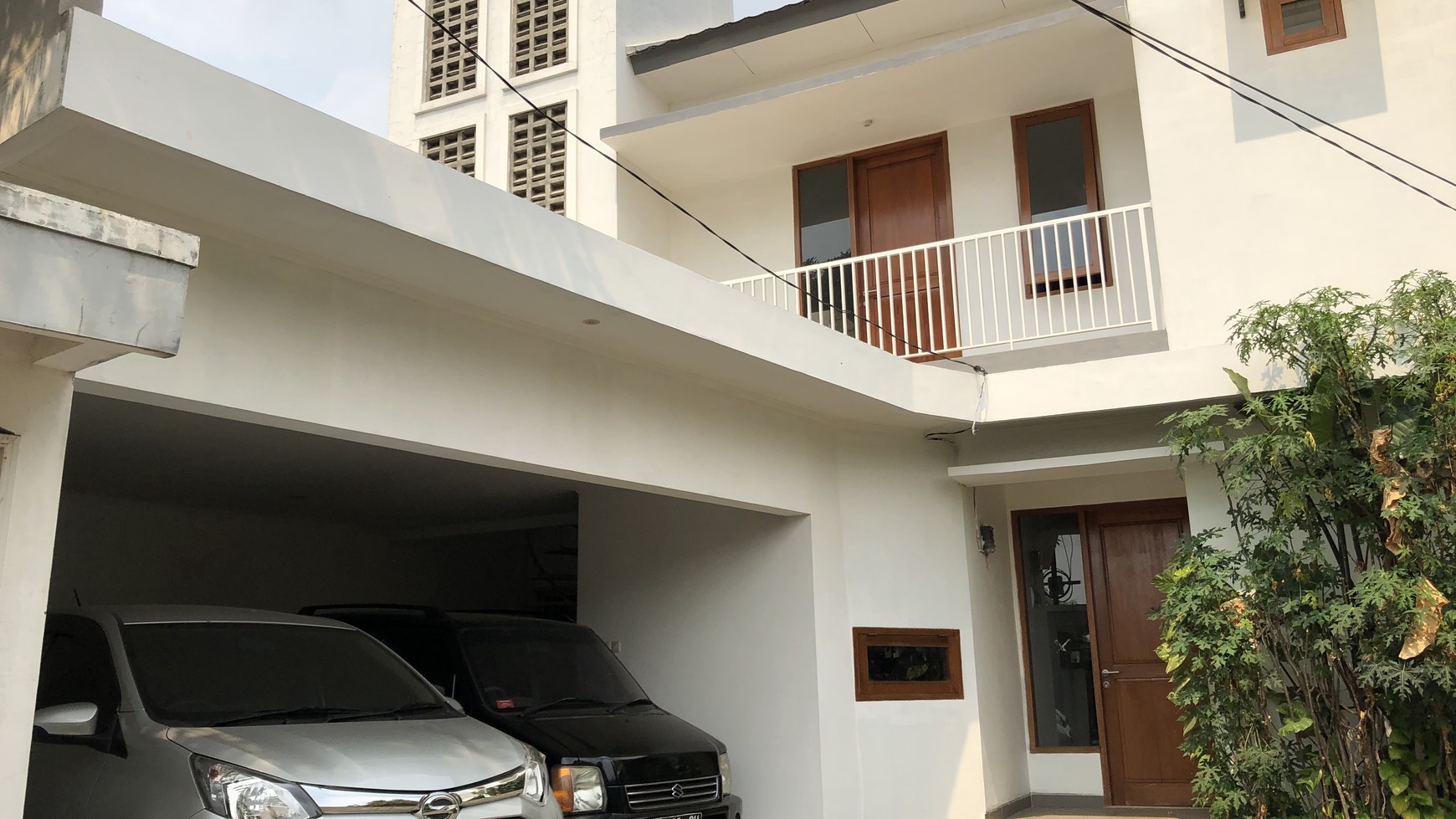 Rumah townhouse 750 m dr Cinere mall dg lingkungan nyaman