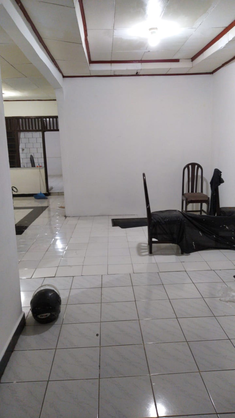 Rumah Dijual Jl Anggrek,  Bintaro, Pesanggrahan. Jaksel