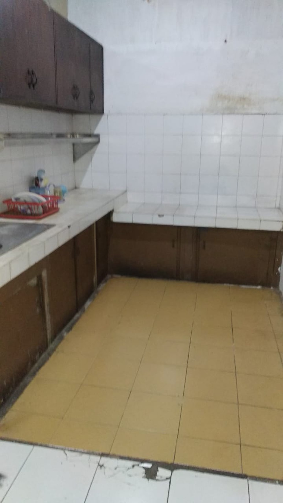 Rumah Dijual Jl Anggrek,  Bintaro, Pesanggrahan. Jaksel