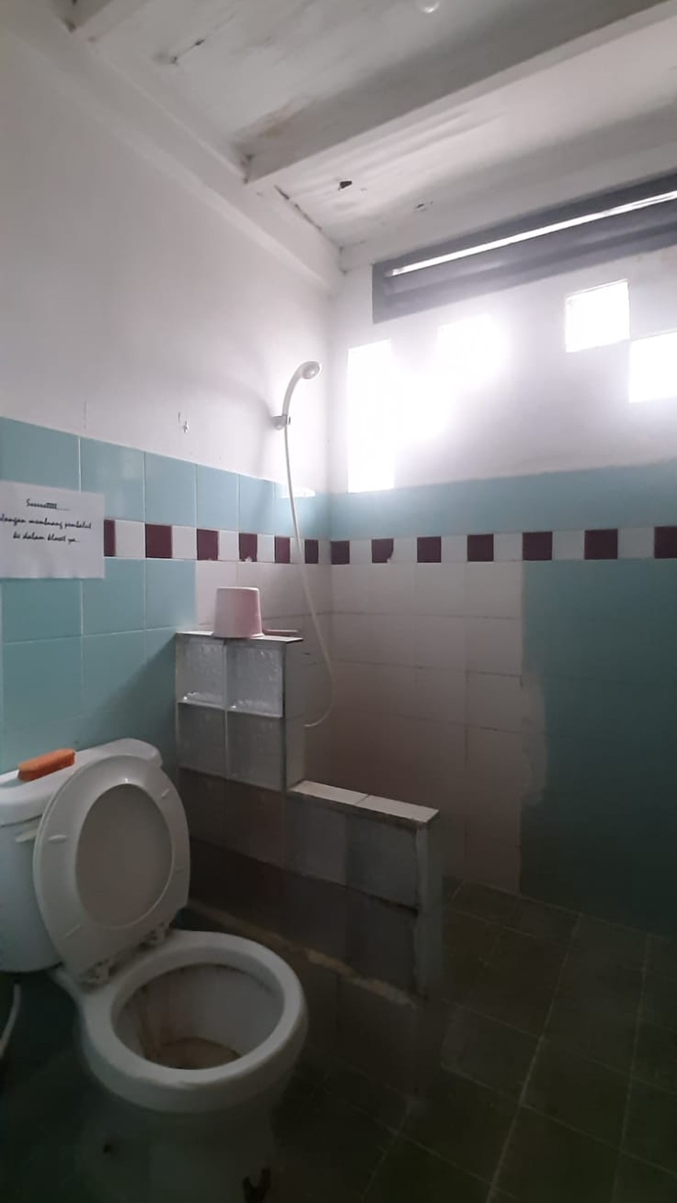 Rumah Luas Standar Diarea Elite Sinabung Dengan 20kamar Kost