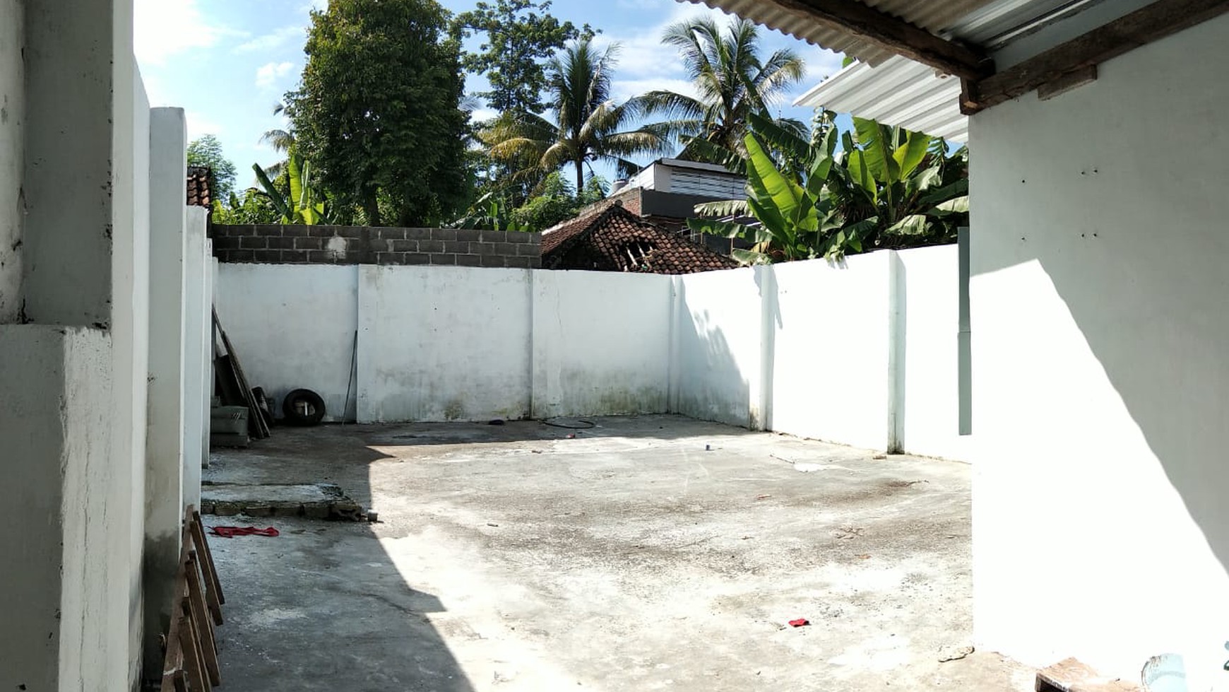 1474. Dijual Ruko Strategis di Jln. Raya Labruk, Lumajang