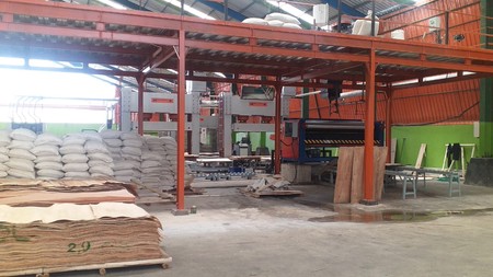1489. Dijual Ex Pabrik Plywood, Glenmore,  Banyuwangi
