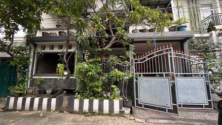 1503. Dijual Rumah Wisma Permai Tengah 