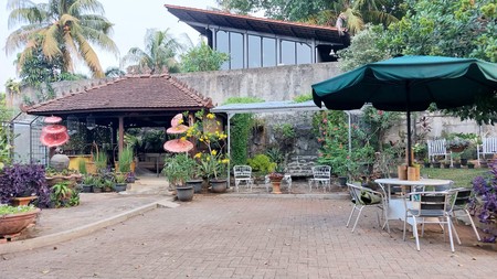 Rumah Pinggir Jalan dan Cocok Untuk Usaha @Palem Puri, Jombang