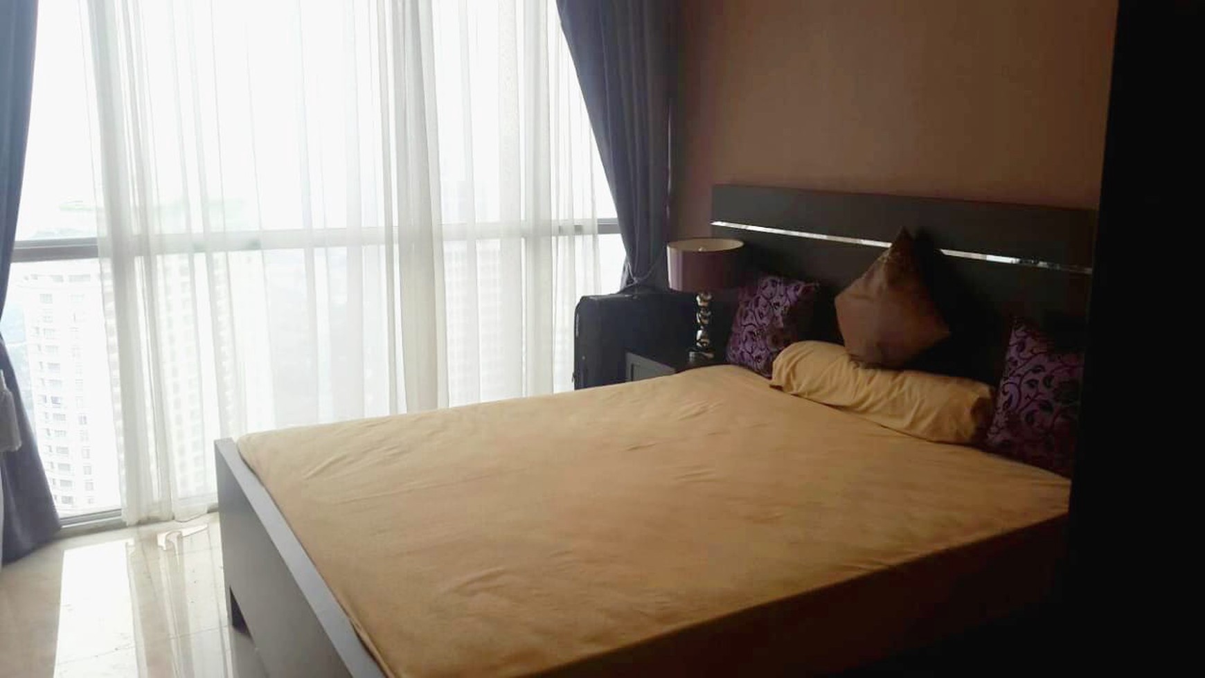 Bellagio Residence  200m2, 3 bedroom besar, city view,  siap huni, Murah  4 milyar 